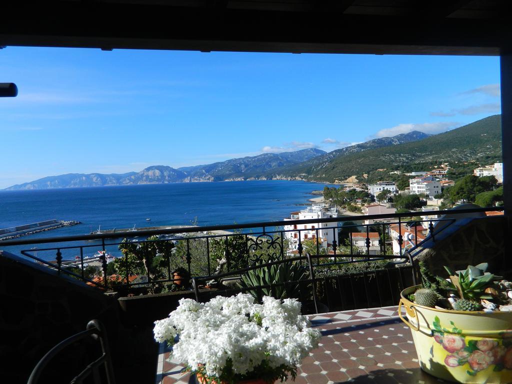 Appartamento Picasso Cala Gonone Exteriör bild